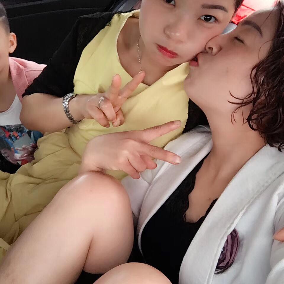 幸福快乐，一家人