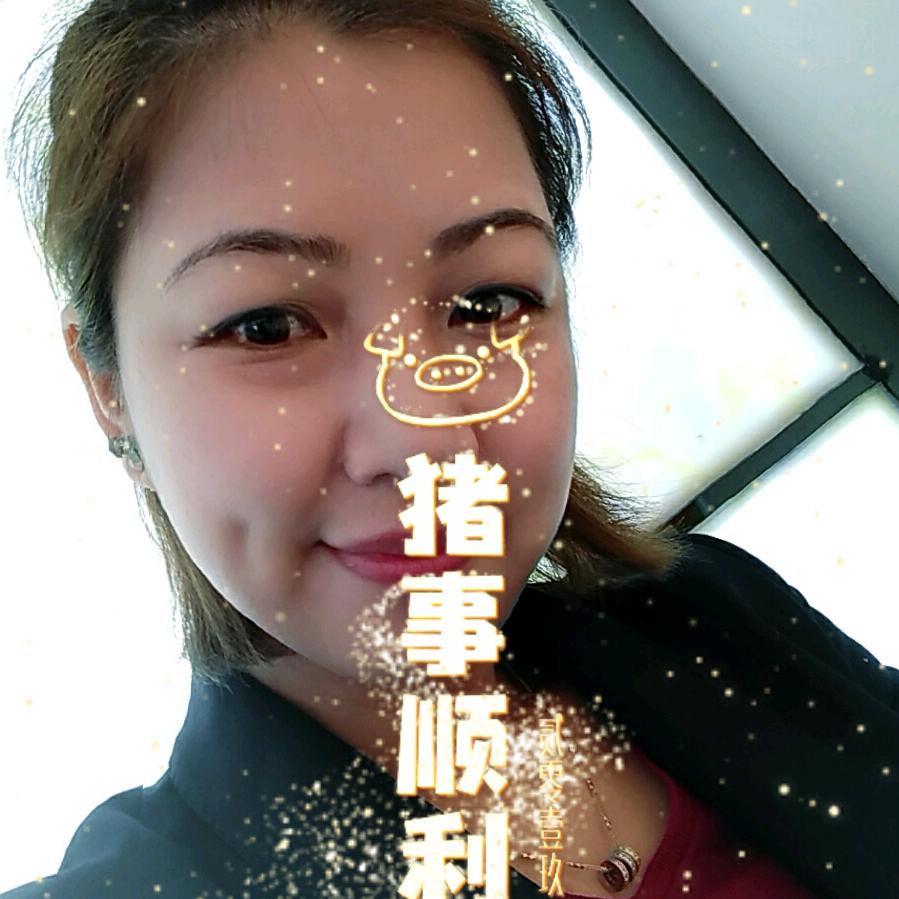 黑妹SenyLuo