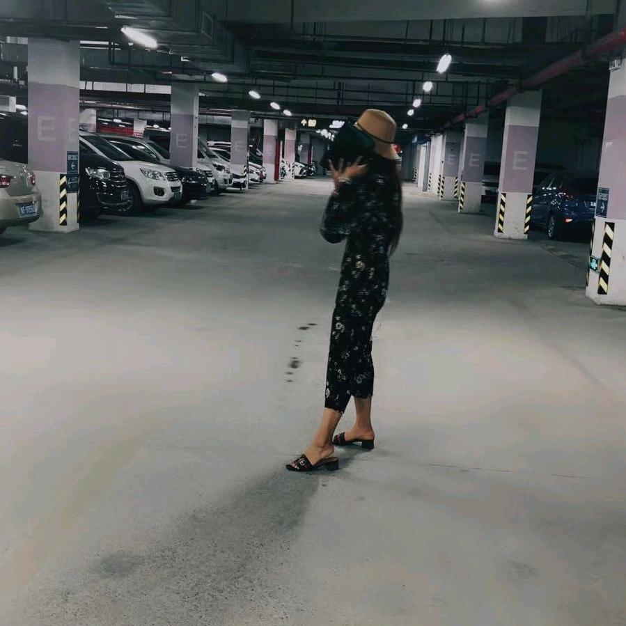 W。💎