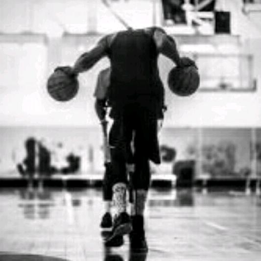 🏀