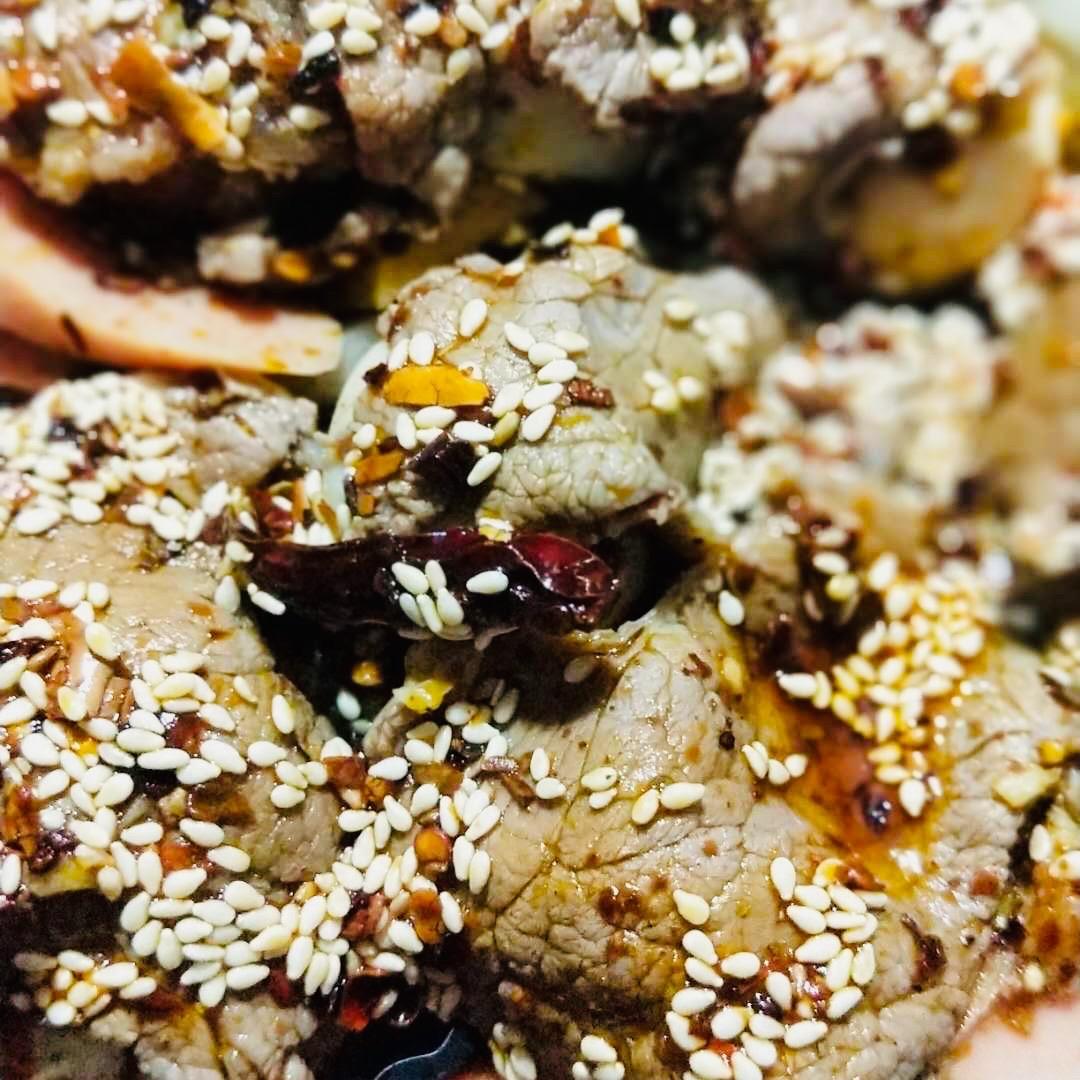 三角伊品香美食回族