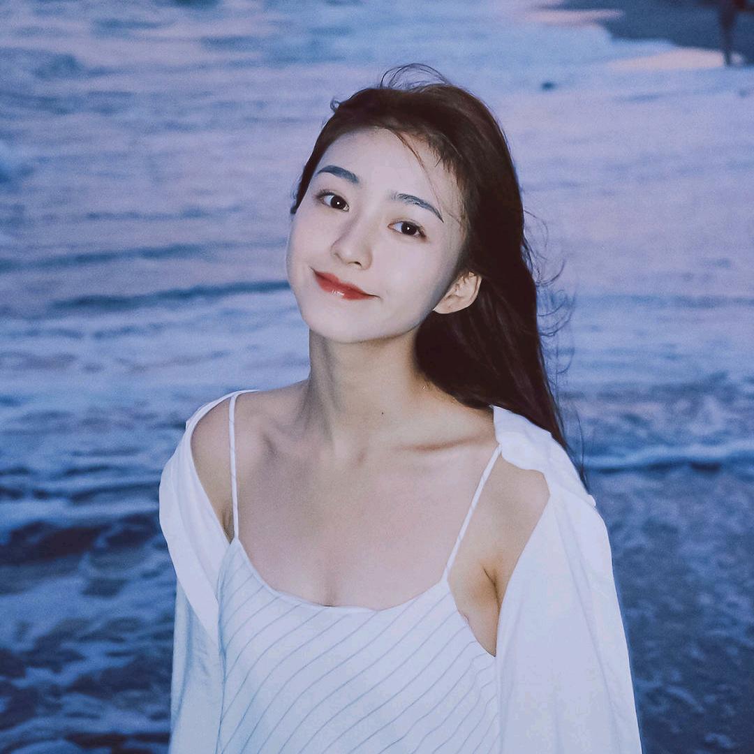 两个孩子的奶奶