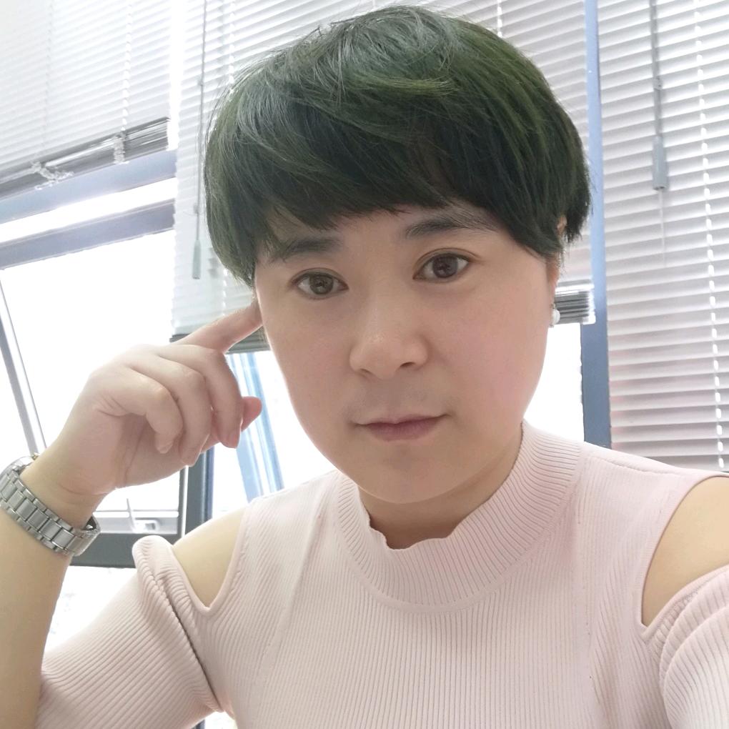 昱萱