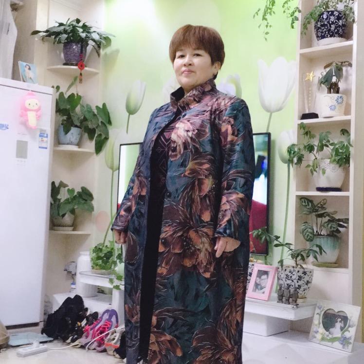 我叫小霞霞