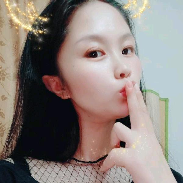 兔耳朵👌✌️