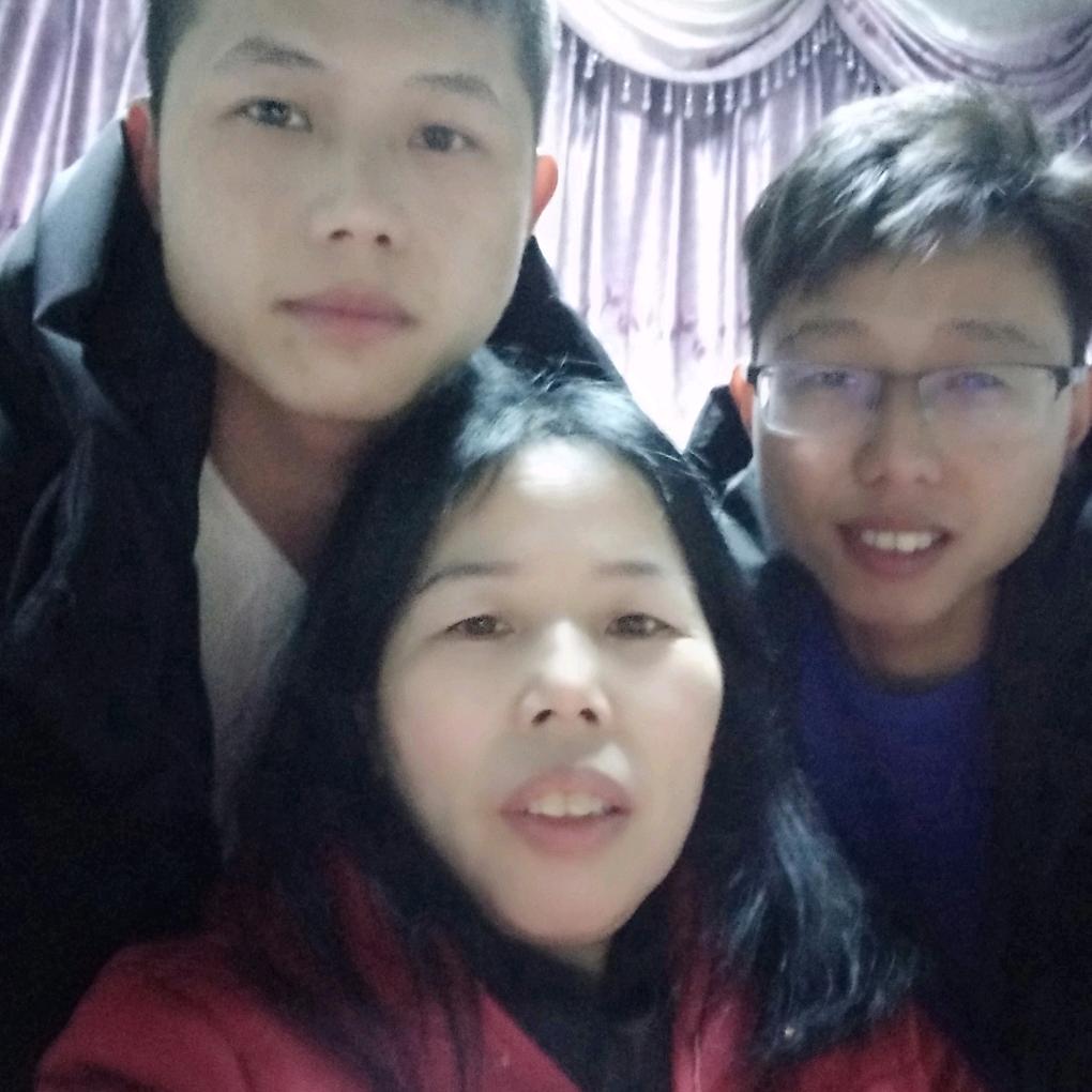 英英姐