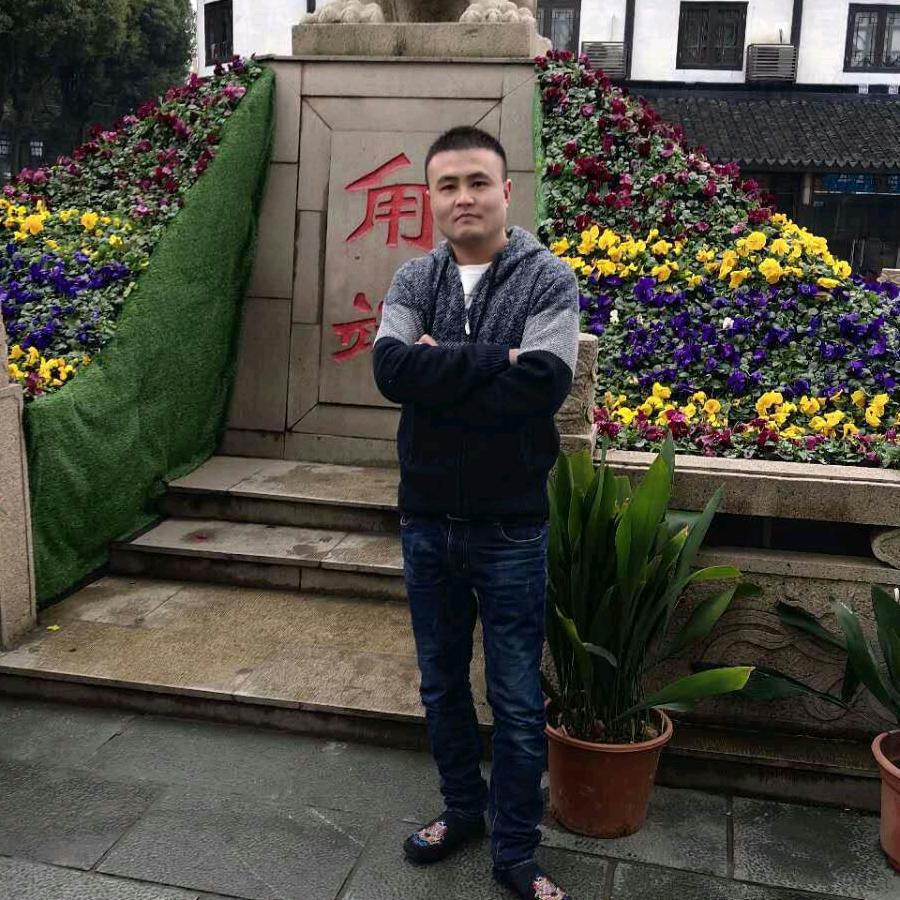 谢波波！鱼仔鱻火锅店！