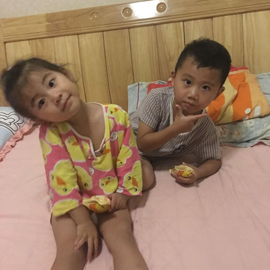 龙腾工作服（夏灿）