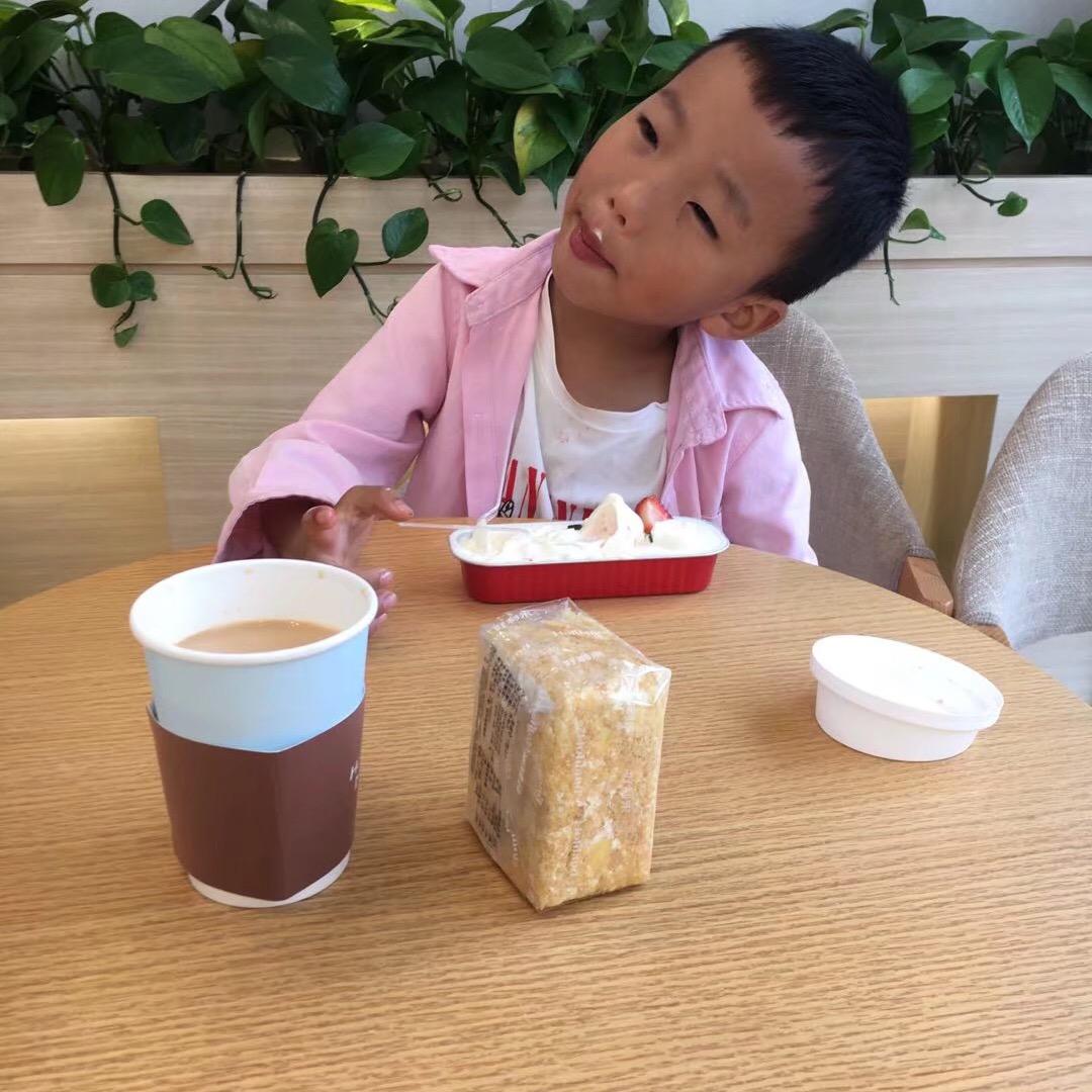 樊江艳   成都