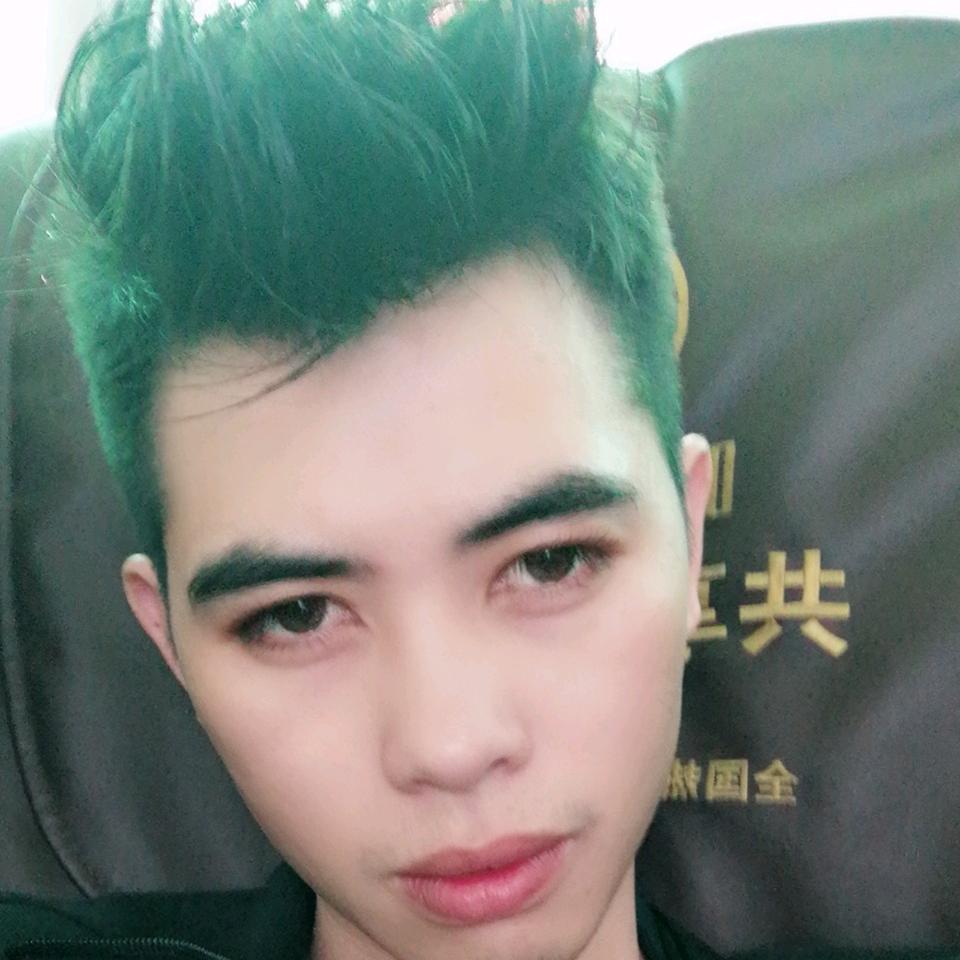 李晨晨