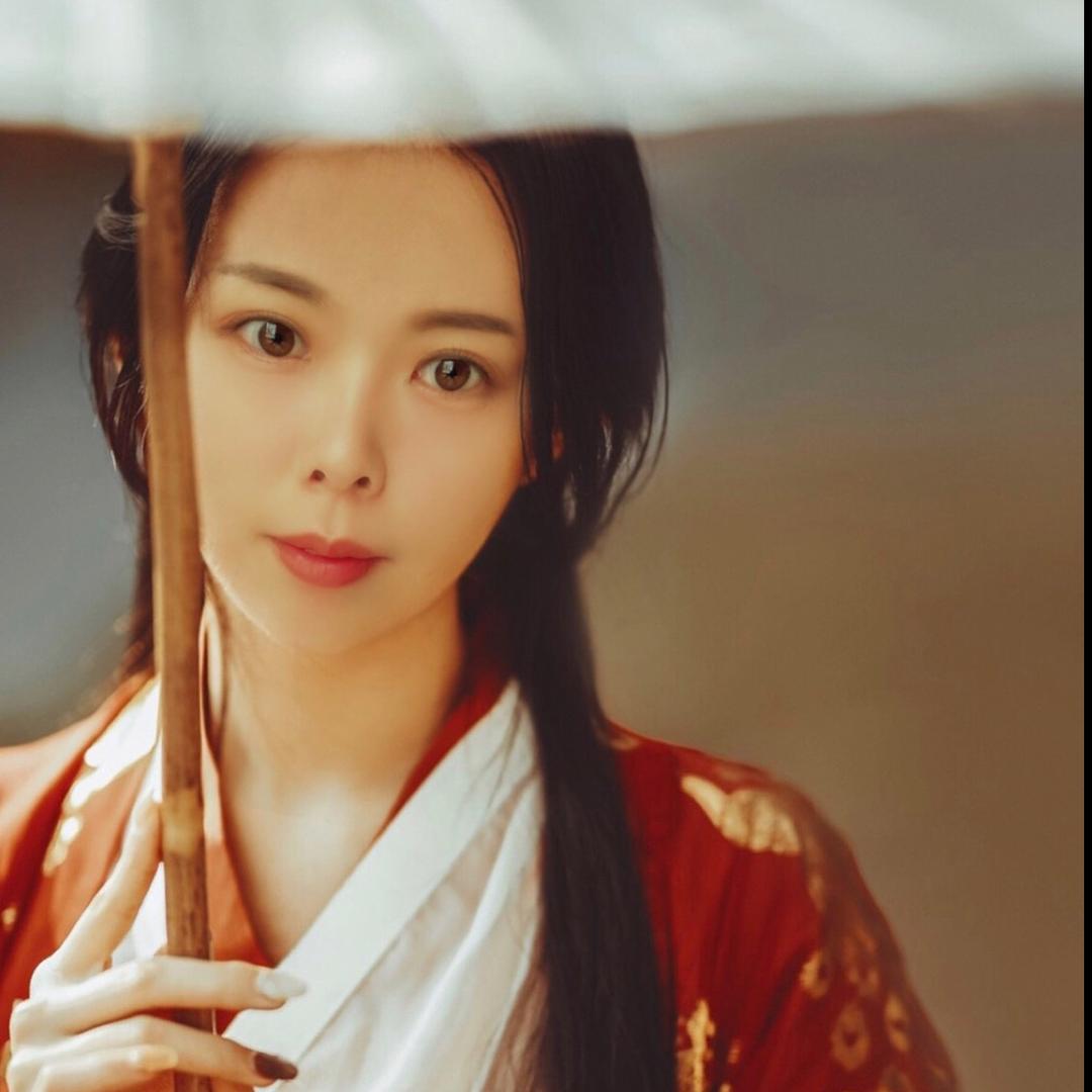 终不似，少年游