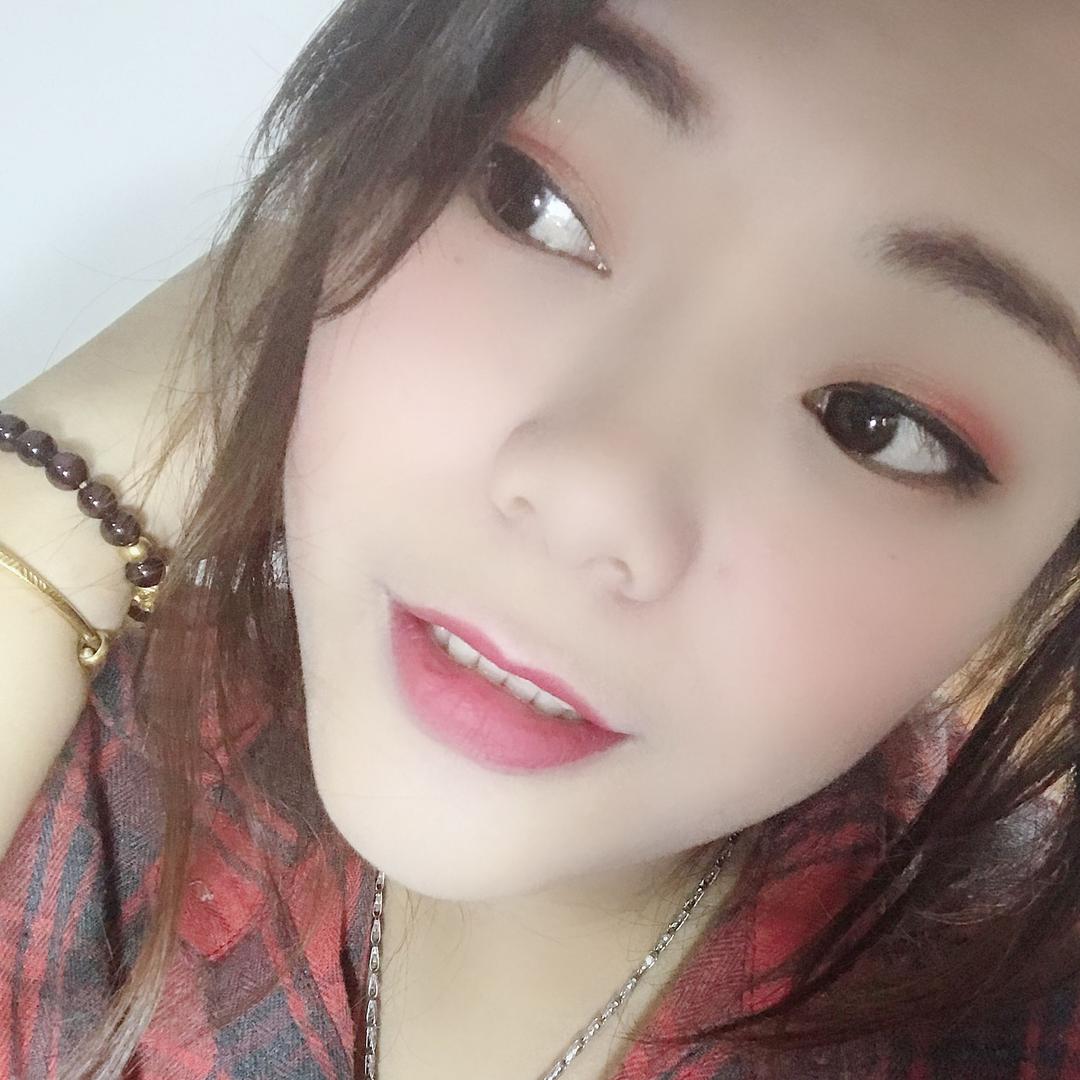 心想   是陈😘