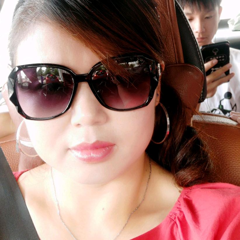 五个孩子的妈（销售土鸡）