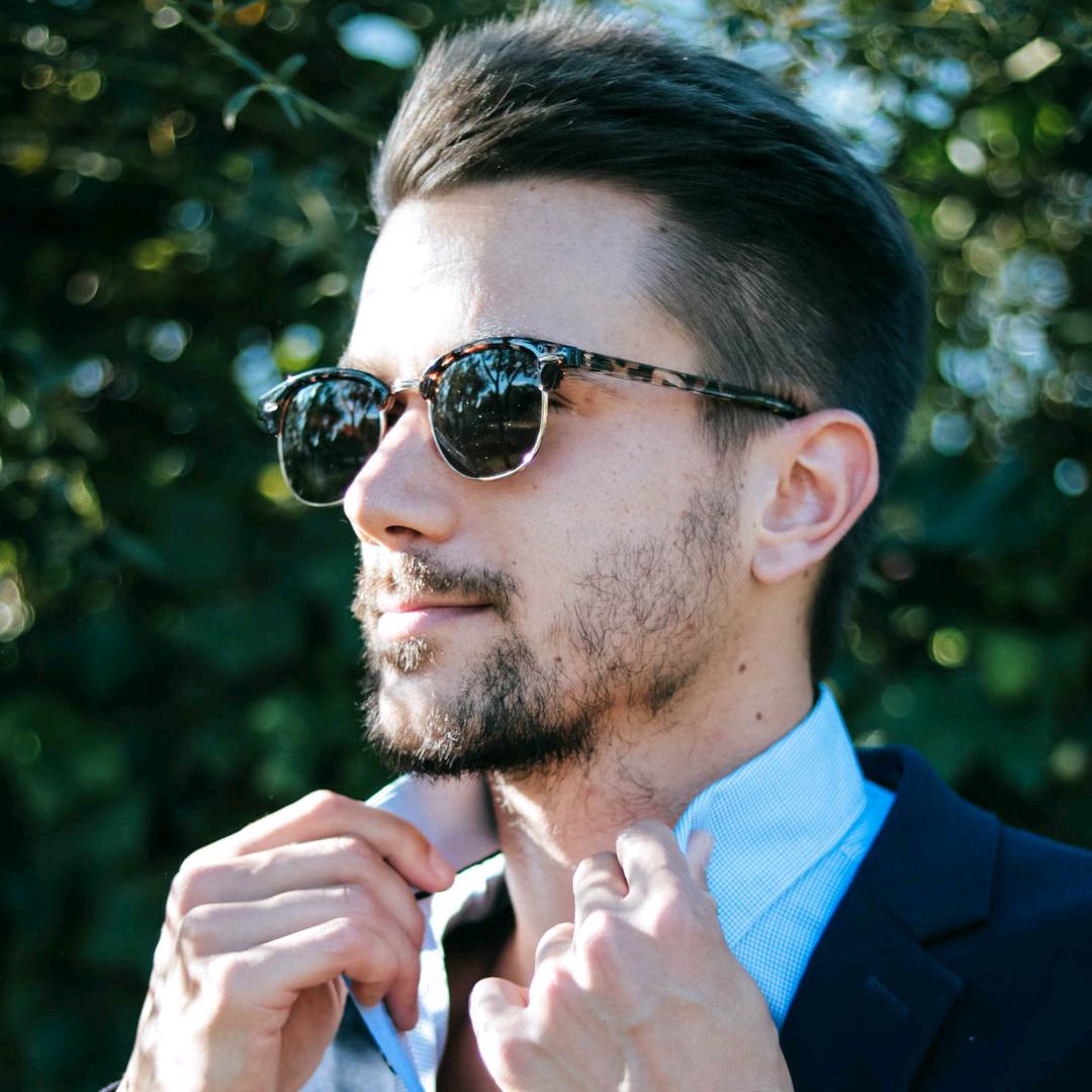 ꧁꫞秦王꫞꧂