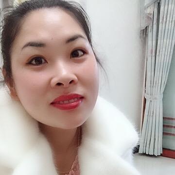 小花: