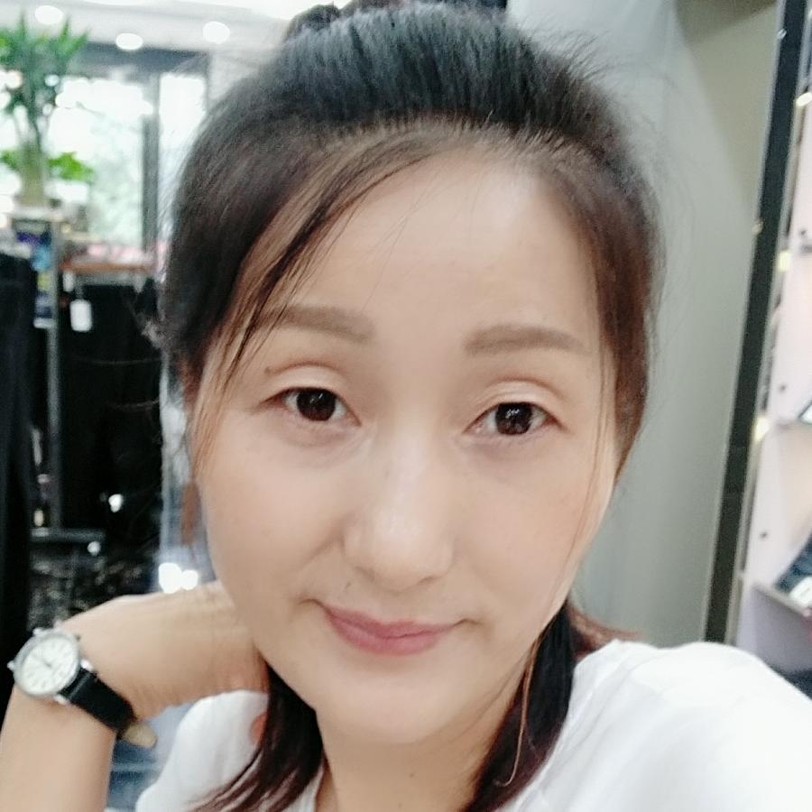 淘气妮子