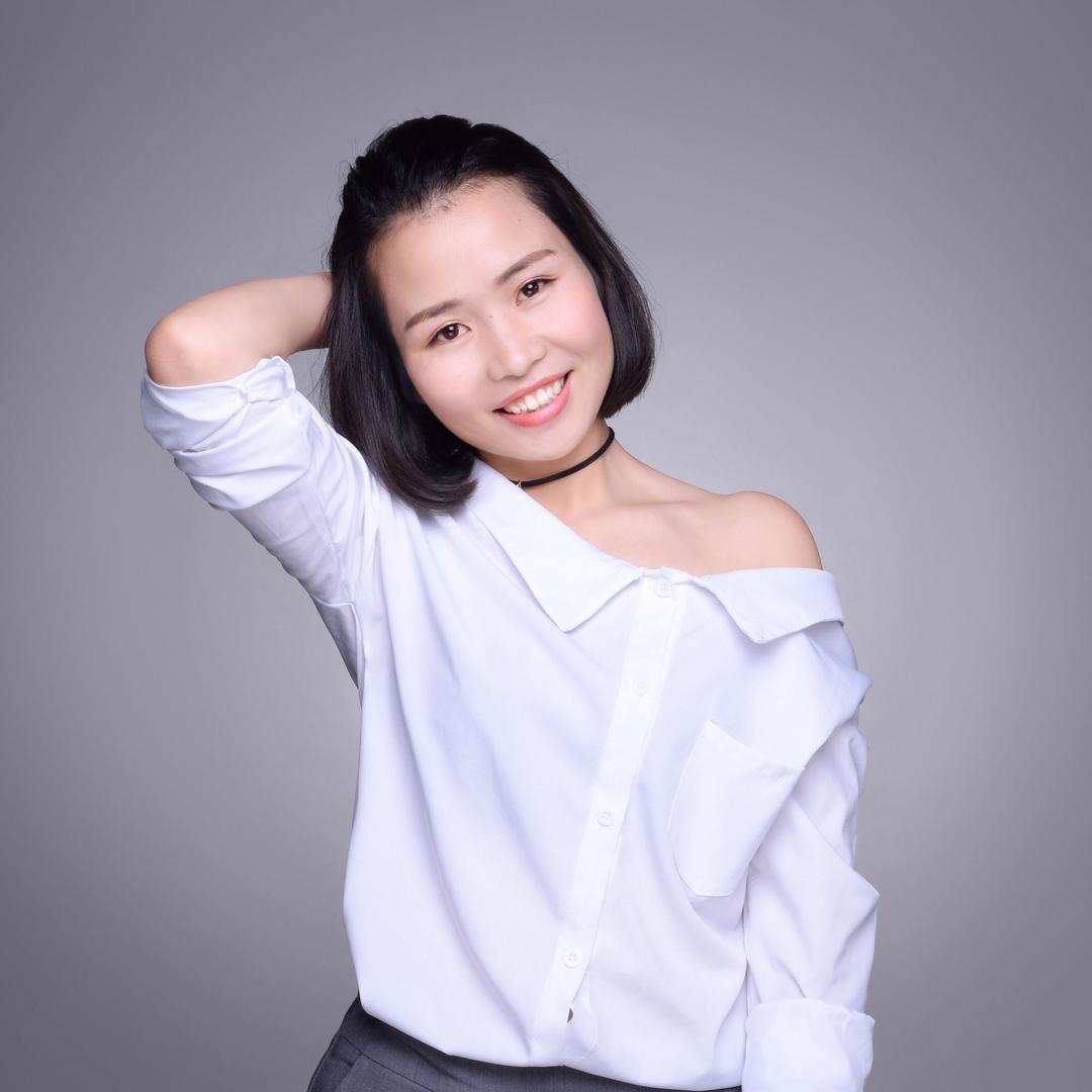 秀丫头(食来运转纸上烤鱼)