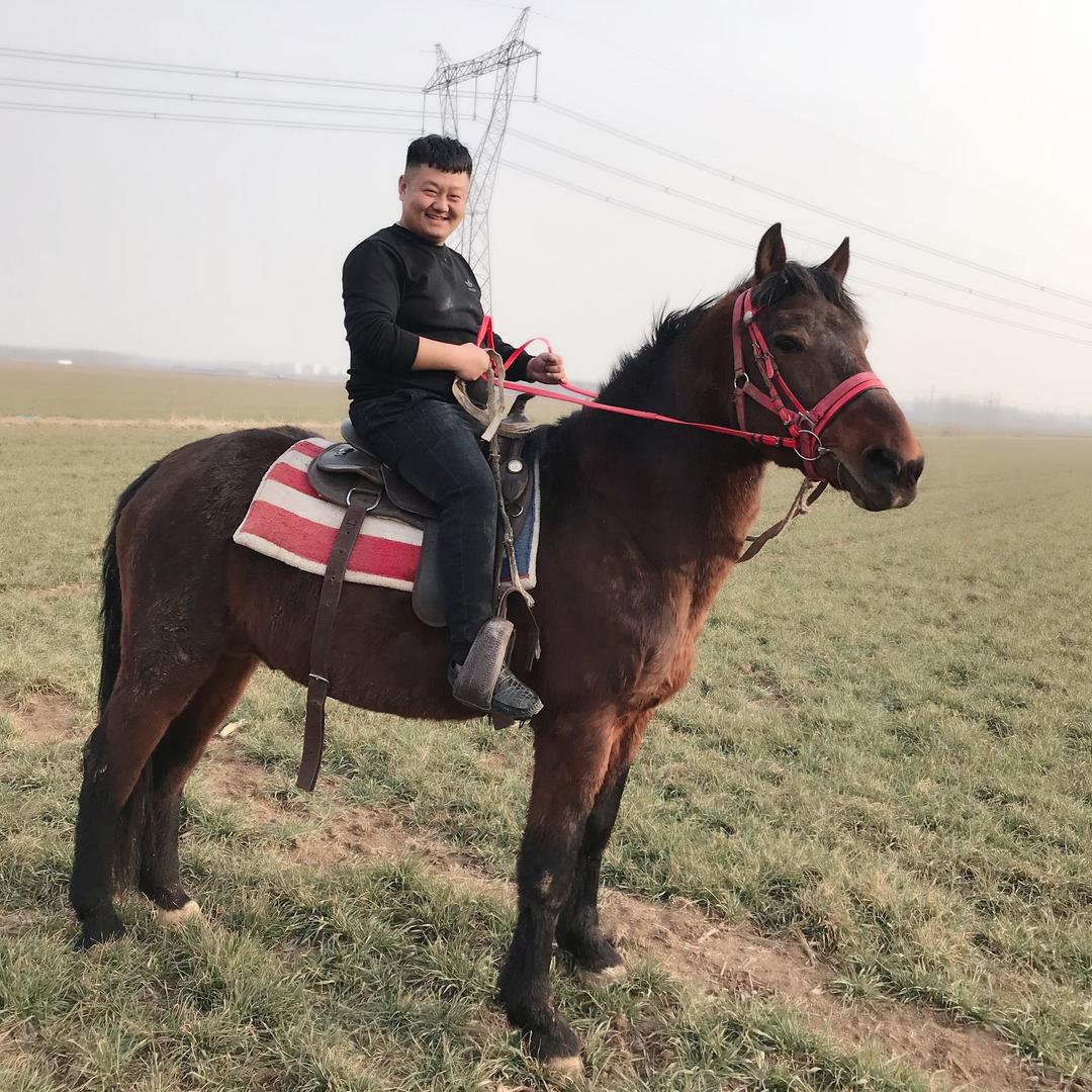 胶州市李昊燃牛肉汤店