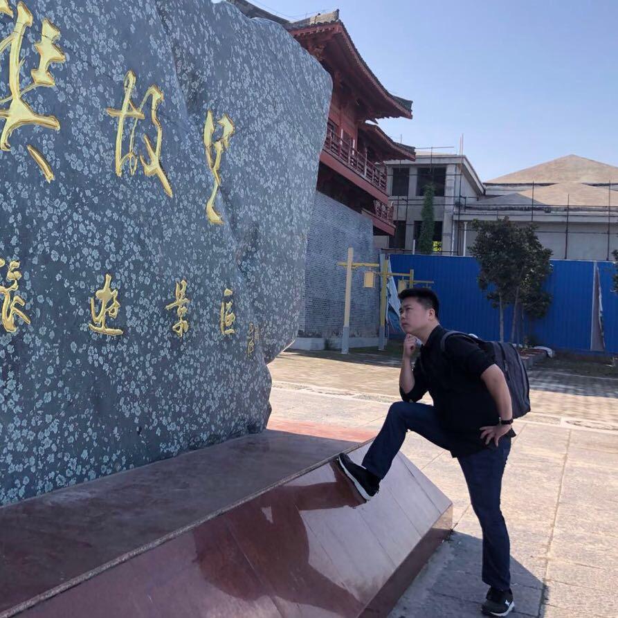 倔师傅谋事找大饼