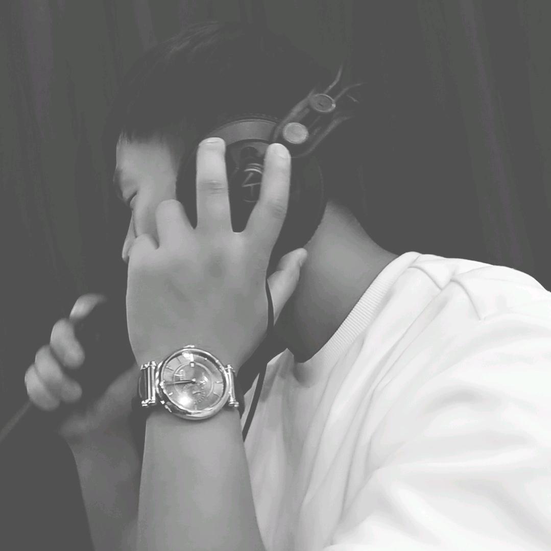 叫醒自己的是梦想不是闹钟