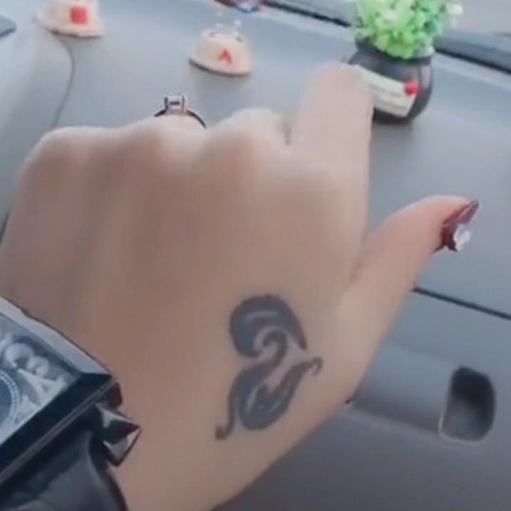 梦雨情儿