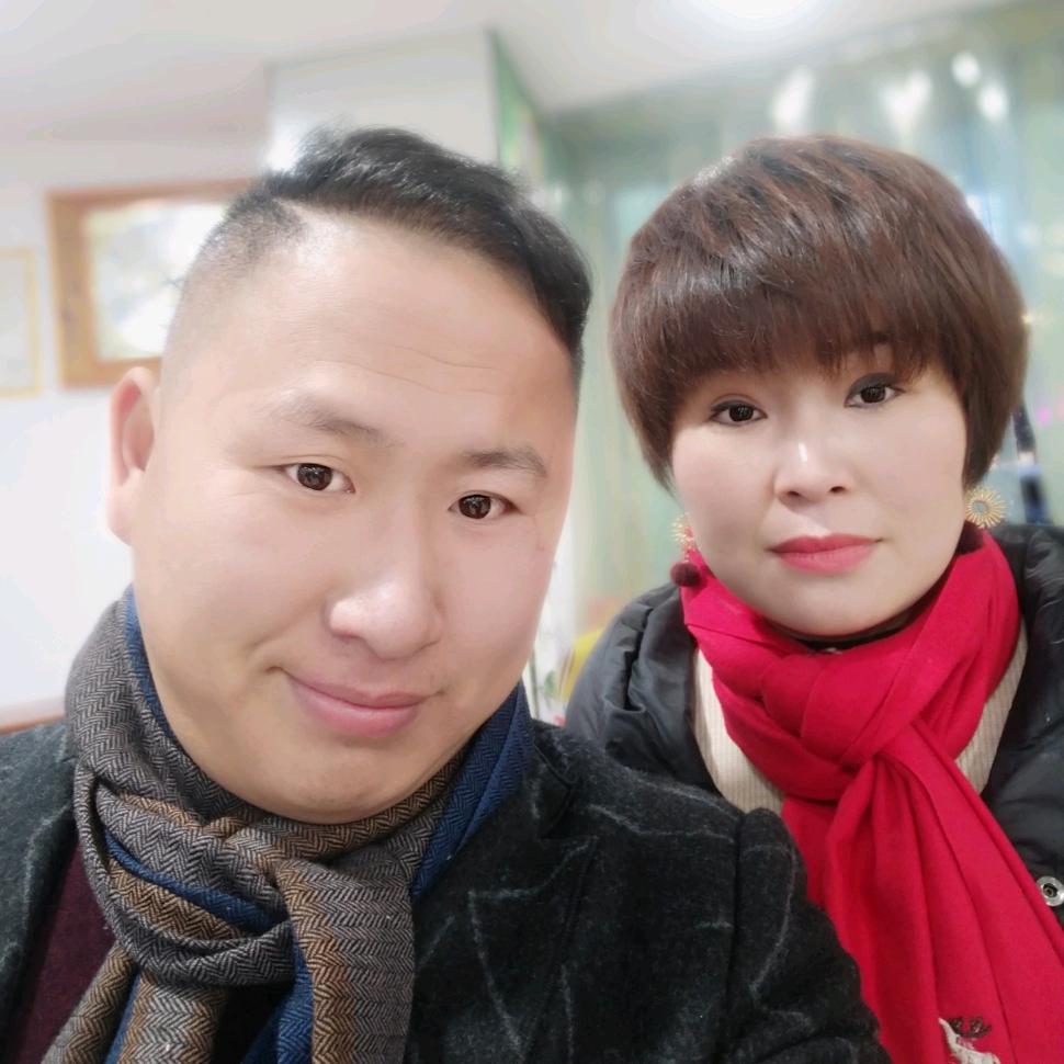80后大叔小笼包