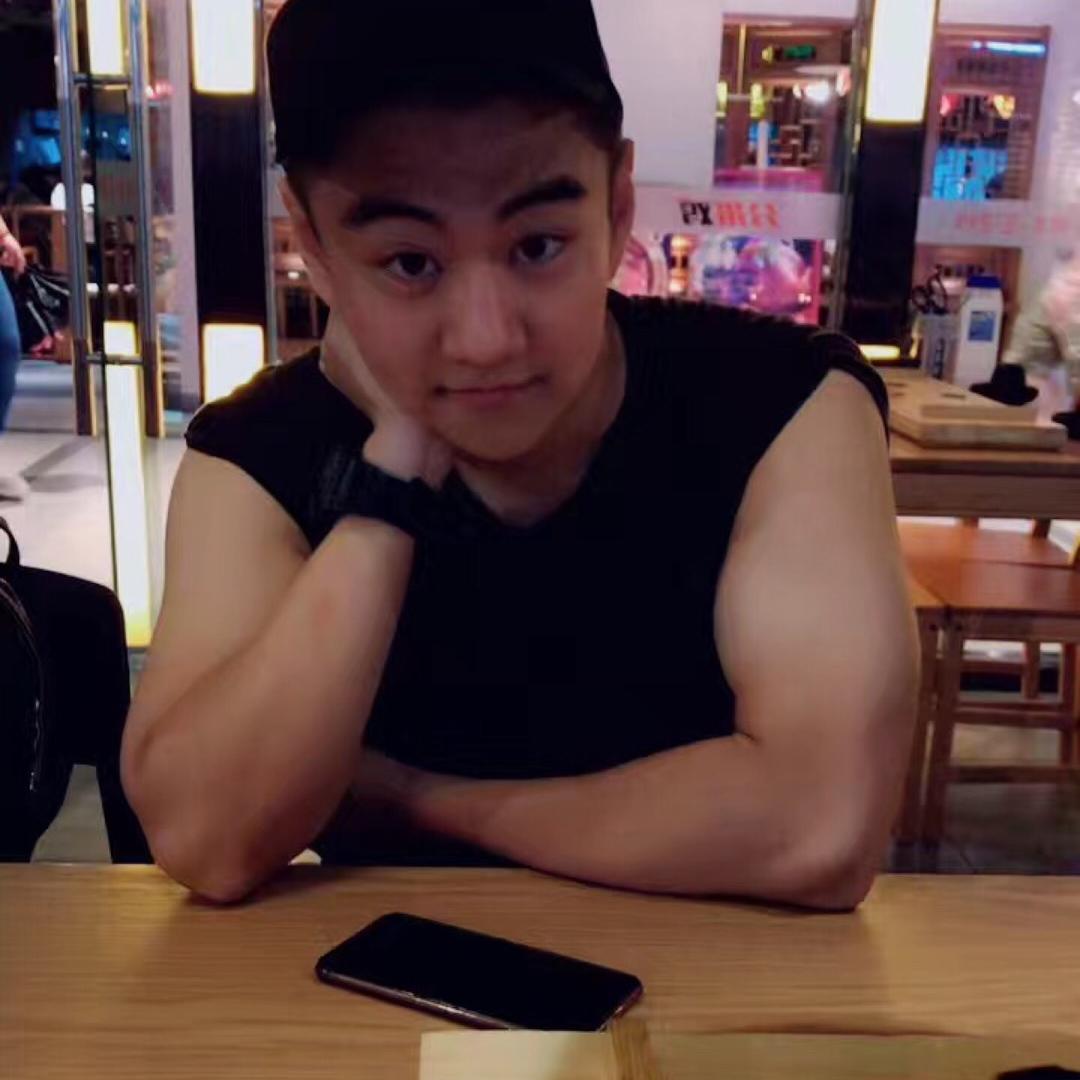 巨爱吃的周嘉伟@抖音