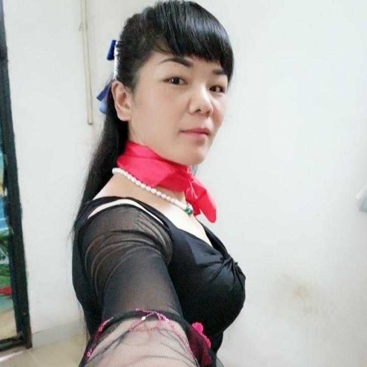 邬丫