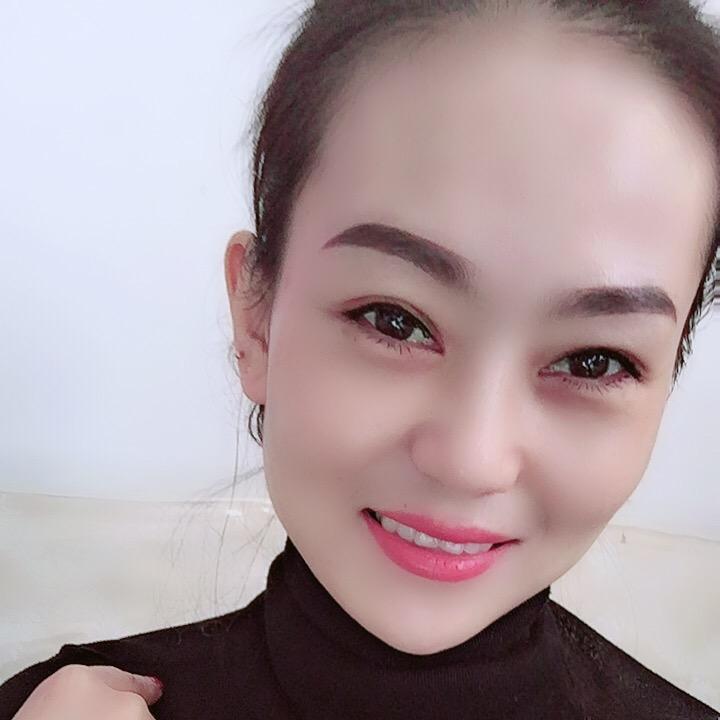 临县爱拍鞋业