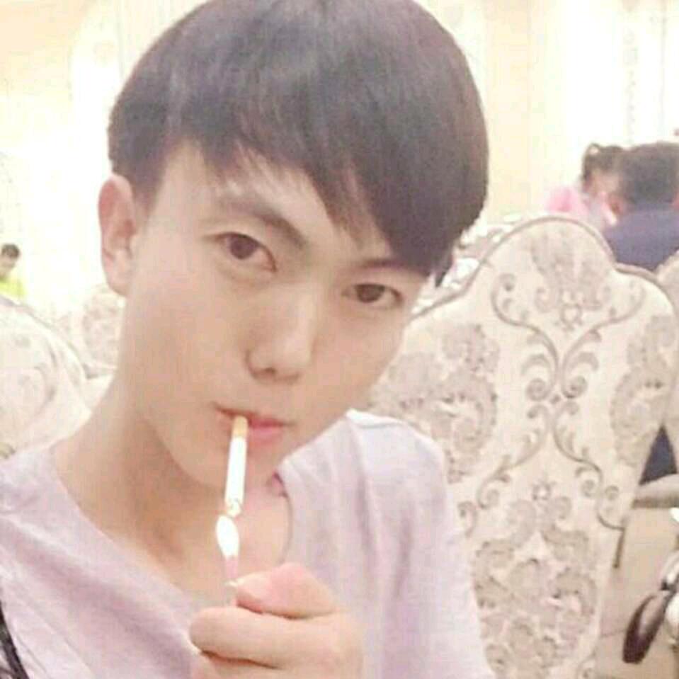 卖鱼郎☞梁二白☜