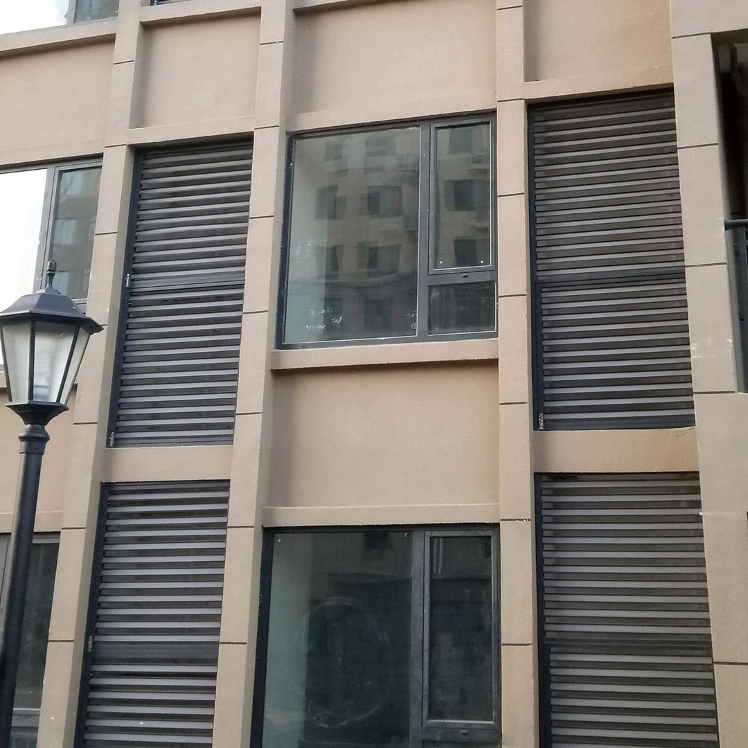 百叶窗护栏