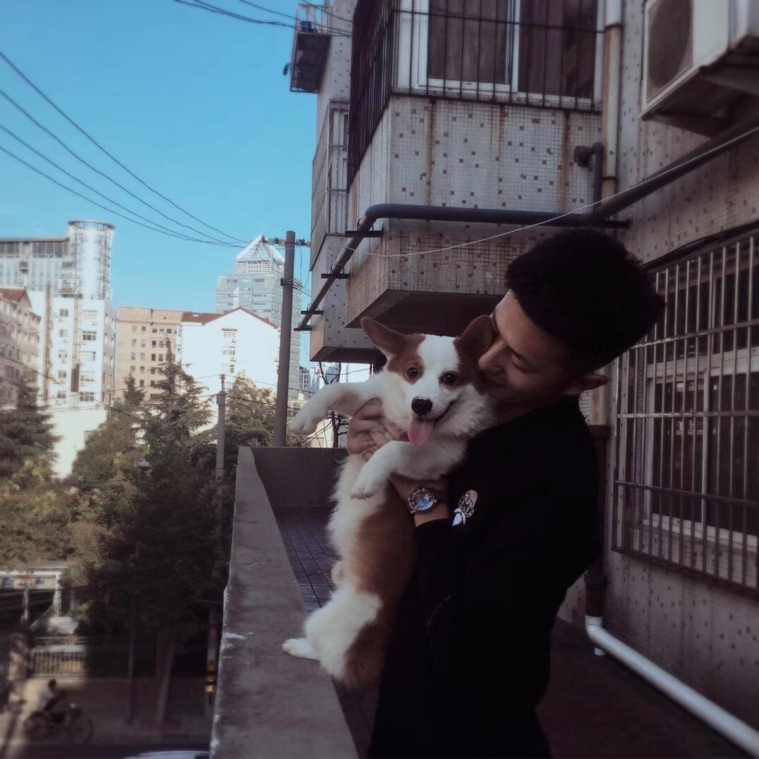 鑫杰酒业+李炳良