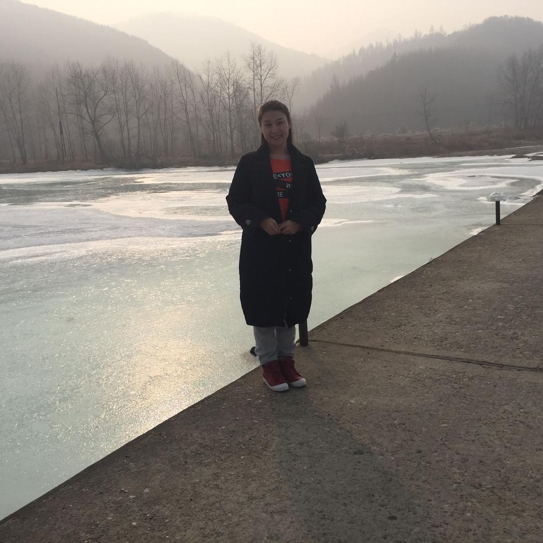英涵