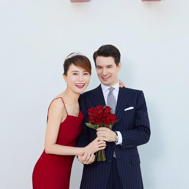 娜娜❤️泰勒