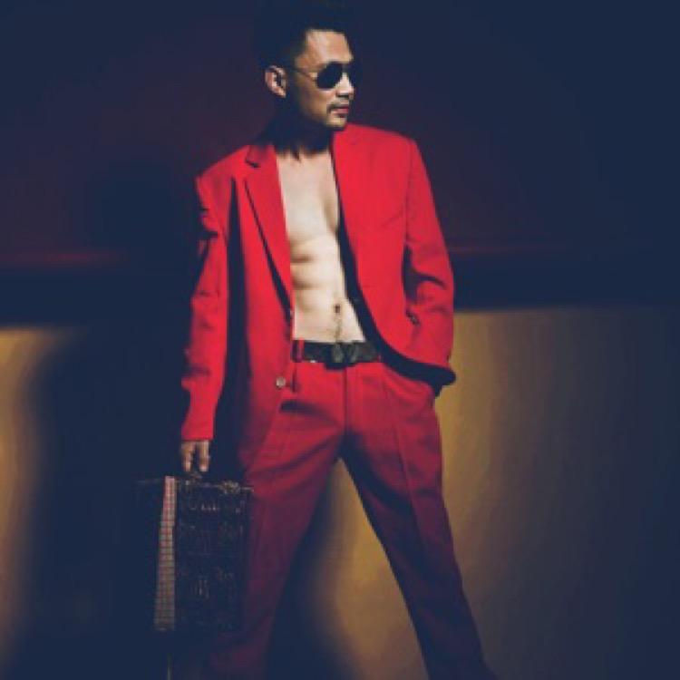 阿龙男士理发馆