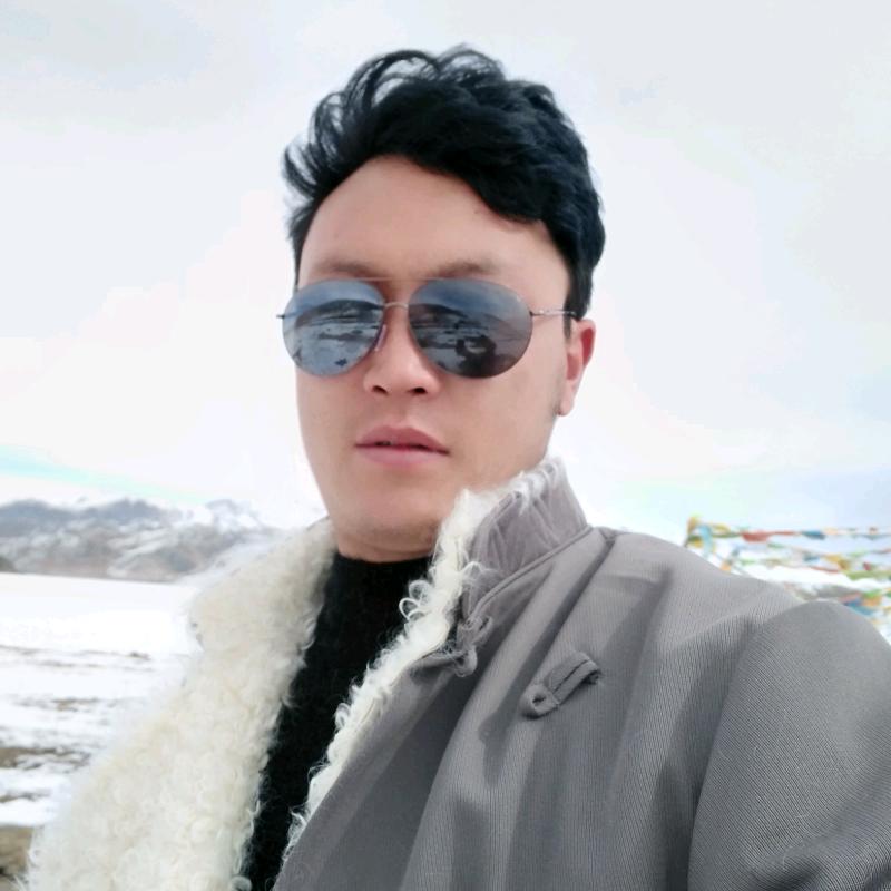 洛加