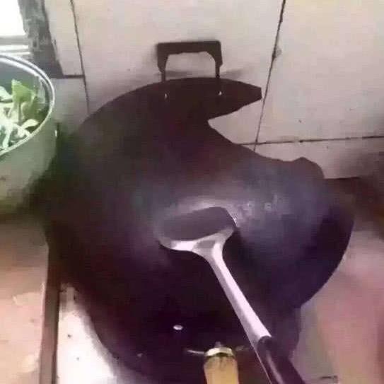 万小姑娘她爹
