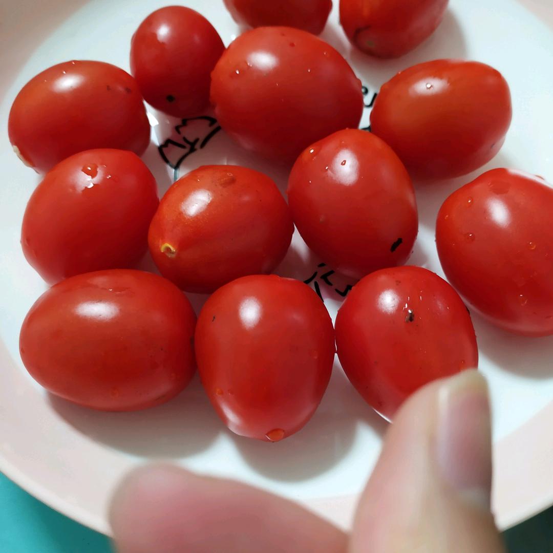 吴小小