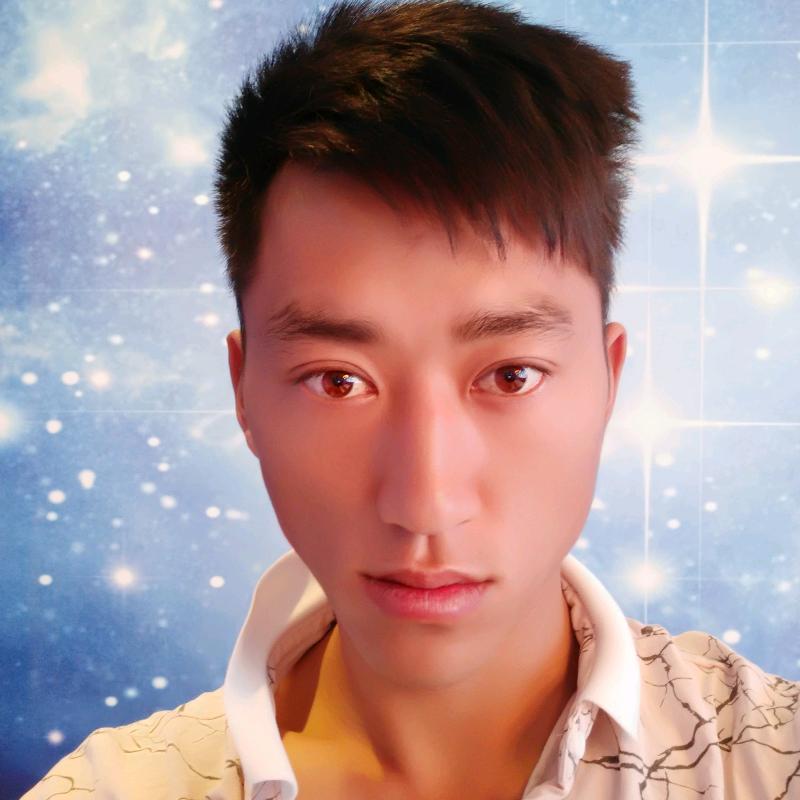 扛钢筋的汉子