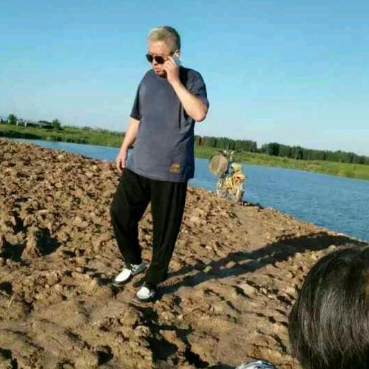 皮哥。