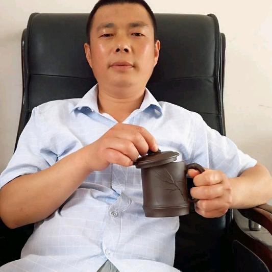 人在江湖漂理想比天高！