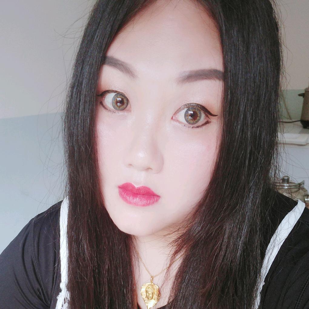 小番婆Amanda