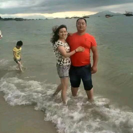 青鱼养殖户黎稳