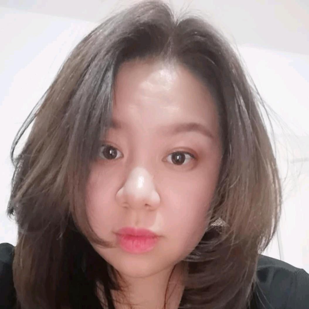 大胆向前走-小鹤👑