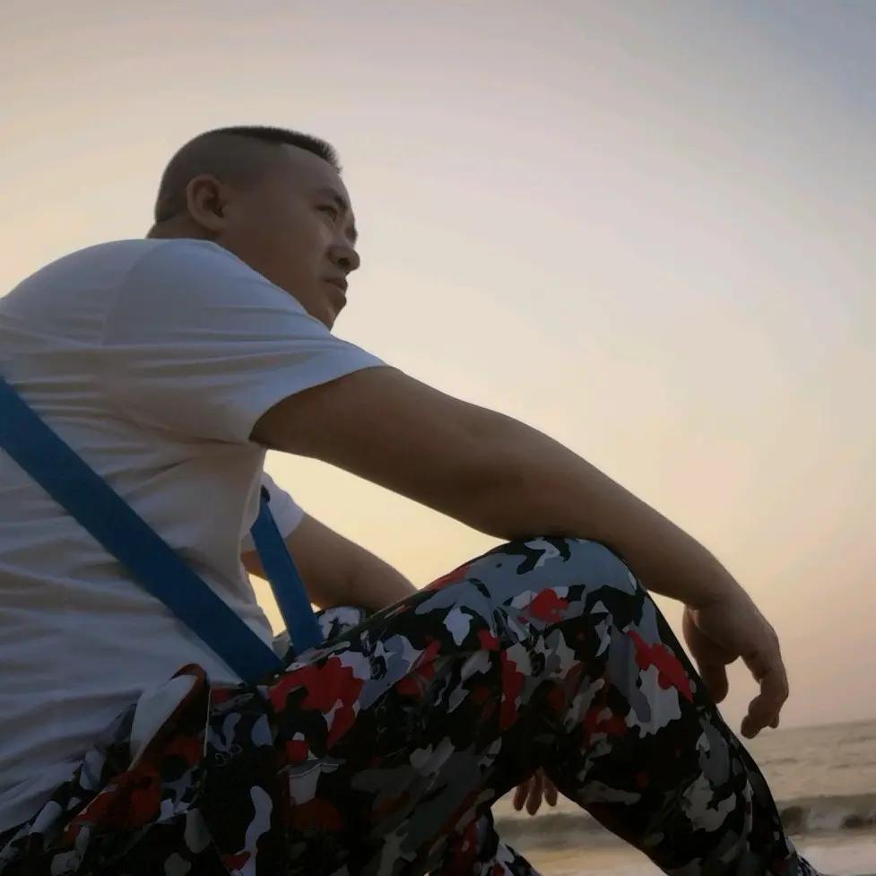 辽源市龙山区时光乔氏台球馆