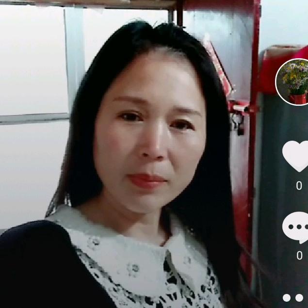 嫣然一笑