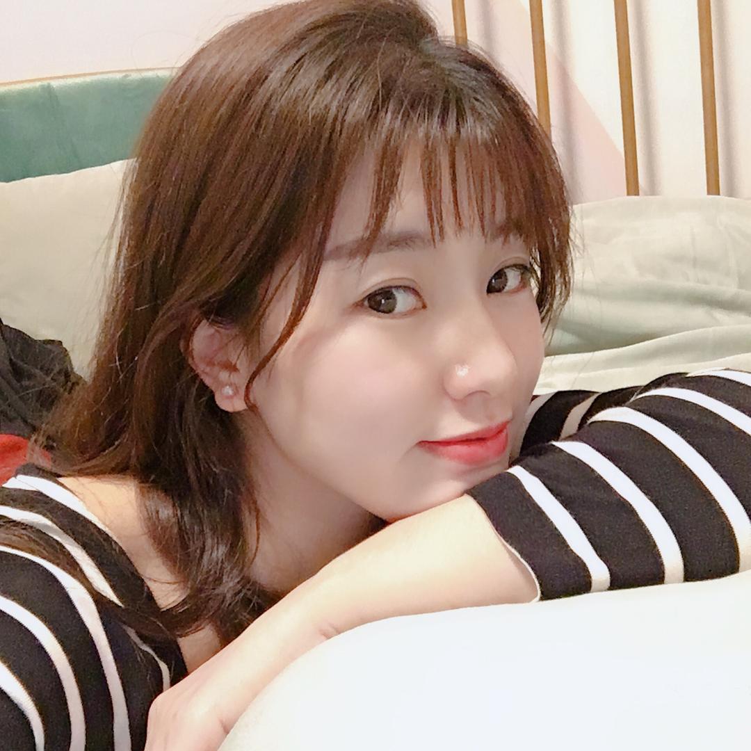 @-@
