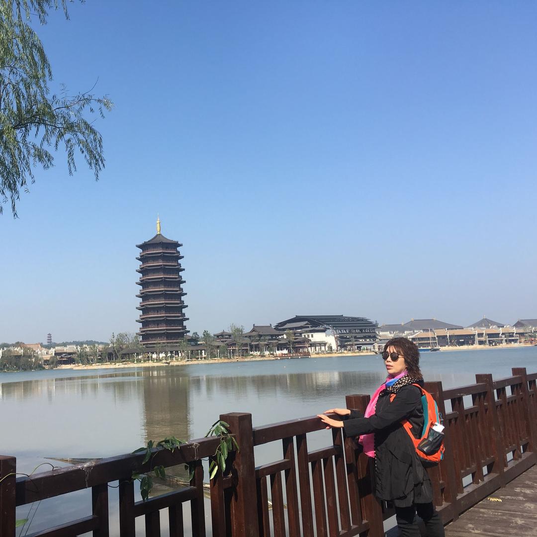 心仪在水