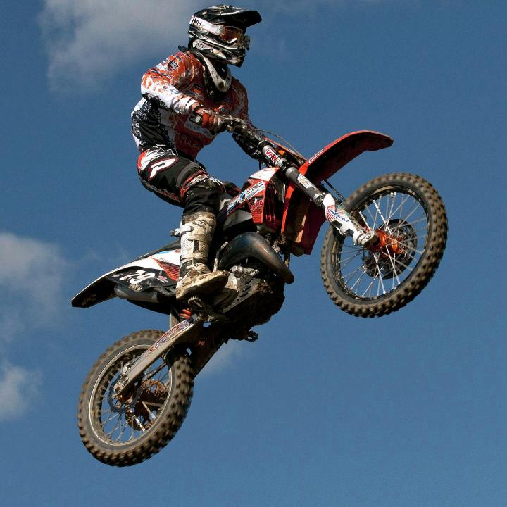 ～～哎哟喂～～瑟义