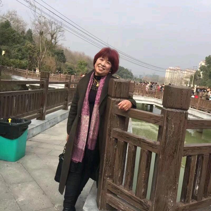 专业上门弄大型酒席金姐